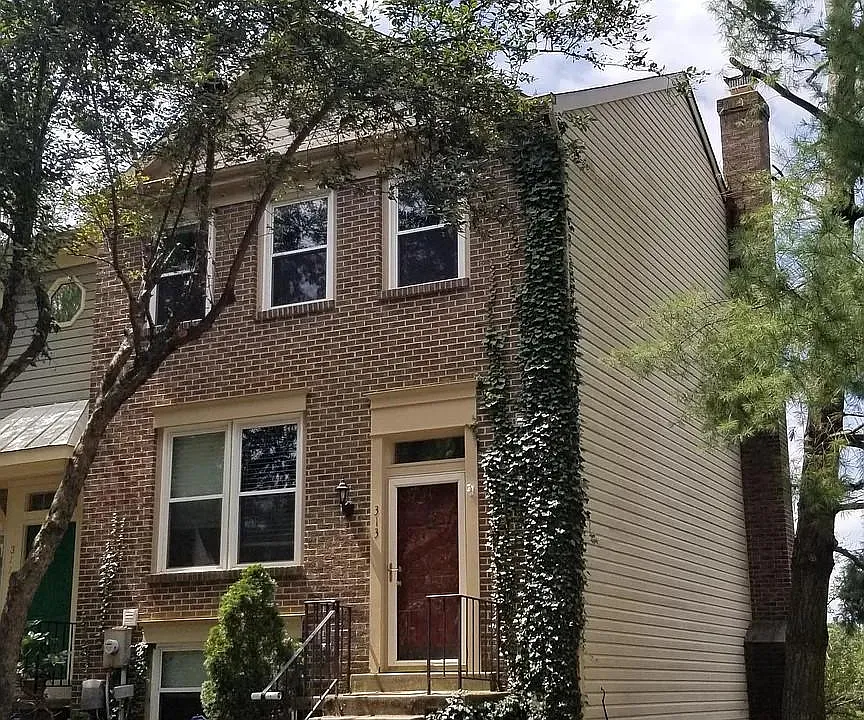 313 Twisted Stalk Dr