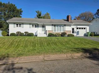 59 Shannon Dr, Truro, NS B2N3V7