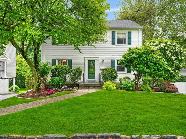 97 Highview Avenue, Tuckahoe, NY 10707