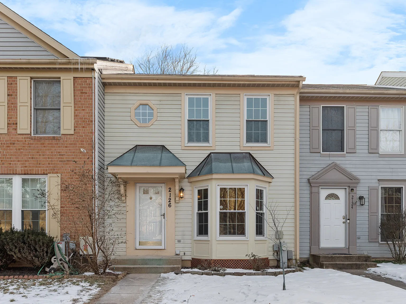 3 bed, 2.5 bath, 1765 sqft, $2,850 — Photo 2