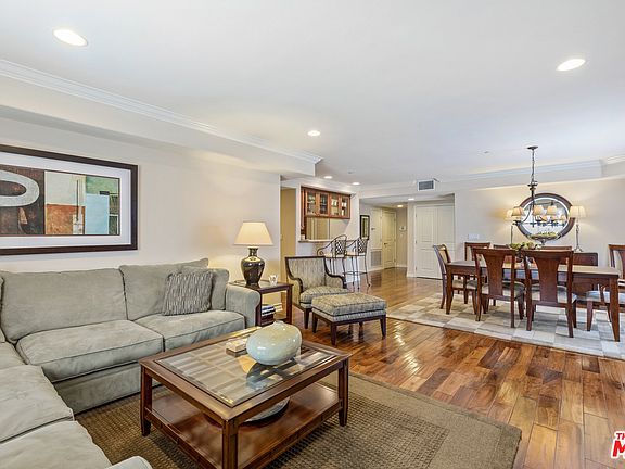 5th image of 1920 Malcolm Ave Unit 202