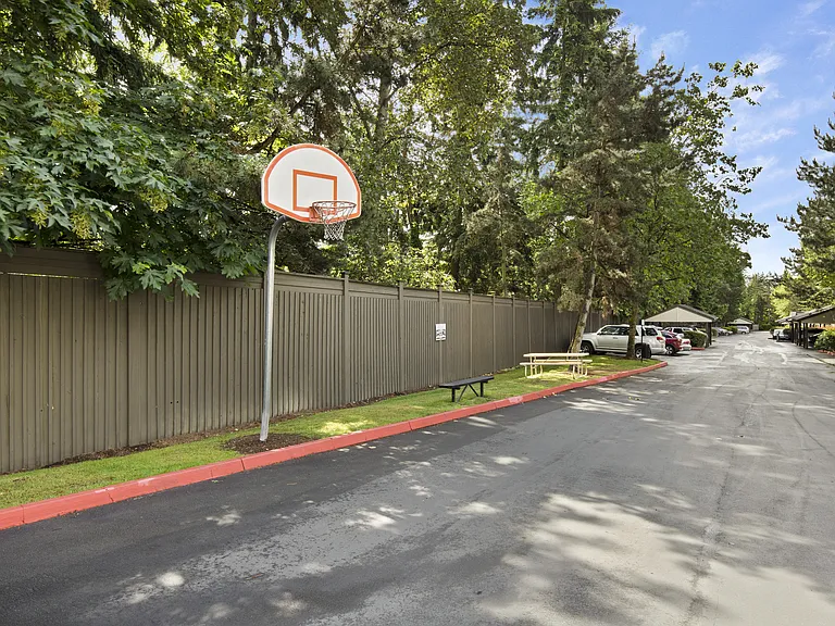 Yarrowood Highlands basketball hoop