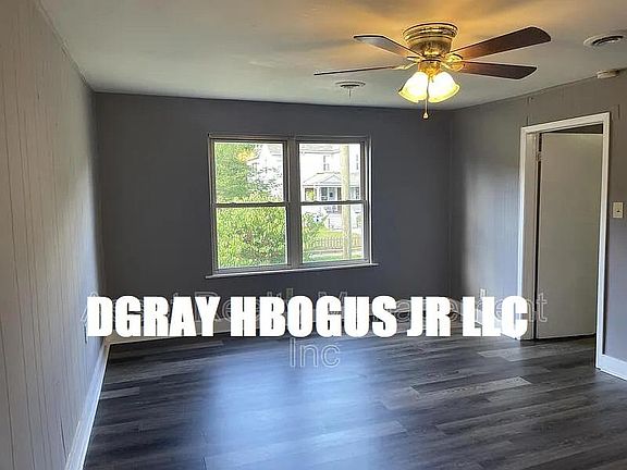 5th image of 2002 Washington Ave #3B