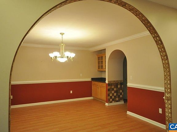 5th image of 801 Jefferson Dr