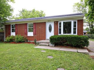 9615 Scarborough Ave, Louisville, KY 40272