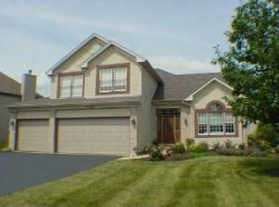 13525 S Golden Meadow Dr, Plainfield, IL