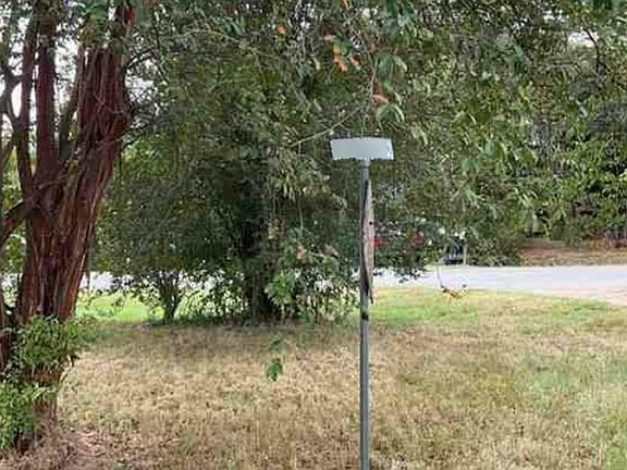 4th image of 16875 Lakeway Cir