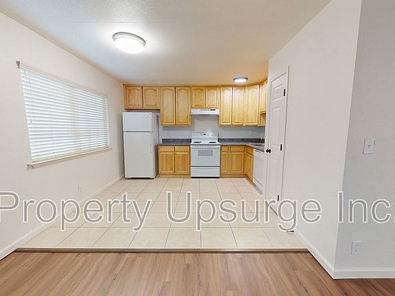 5th image of 1013 Echo Rd APT 20