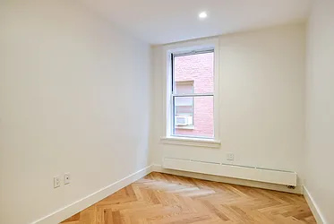 Rented by Akelius Real Estate Management