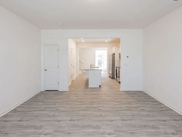 969 Anchor Way — Photo 2