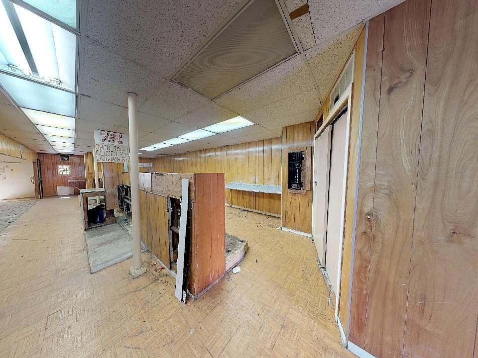 1st image of 681 14th St