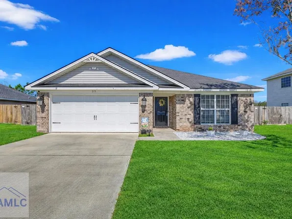 215 Nobel Crst, Hinesville, GA 31313