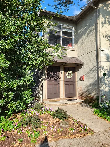 2135 W 30th St #UP Photo 1 2135 W 30th St #UP Photo 1