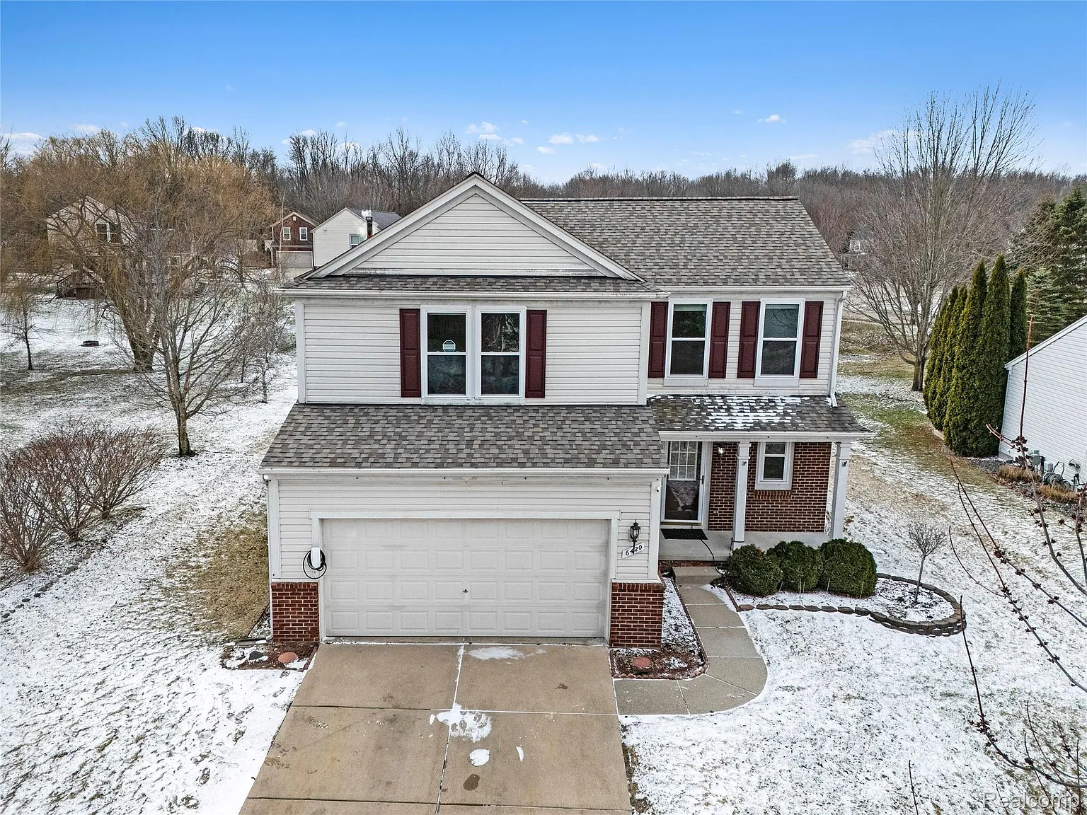 6420 Crestview Dr photo 1