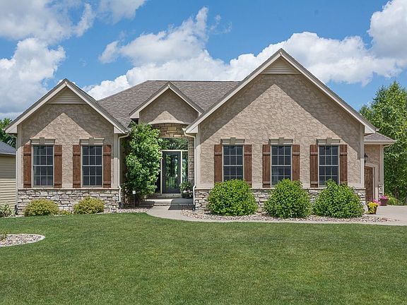 3rd image of 14507 Brookshire Dr