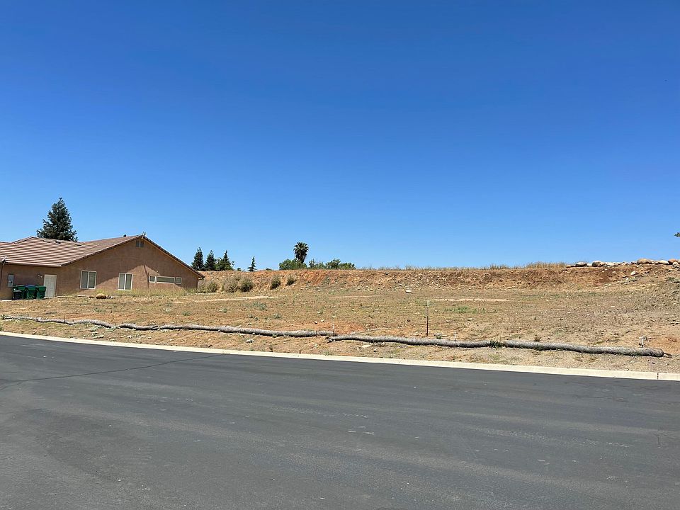 2nd image of 32532 Greene Drive