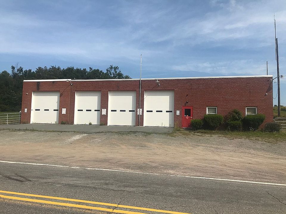 1st image of 123 Great Bend Tpke