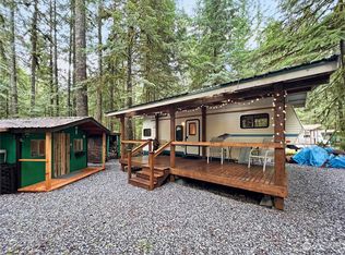 53 Three Schinn Canyon Cir, Deming, WA 98244