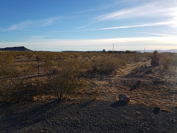 2nd image of 2506 W Oatman Hwy