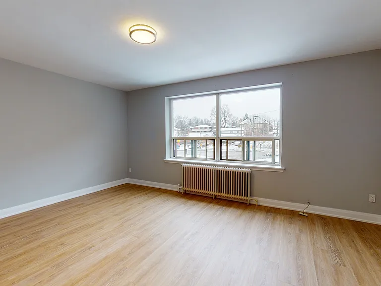 2 Greentree Ct — Photo 7