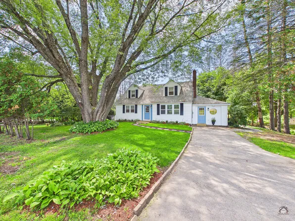 394 Lakewood Road, Madison, ME 04950