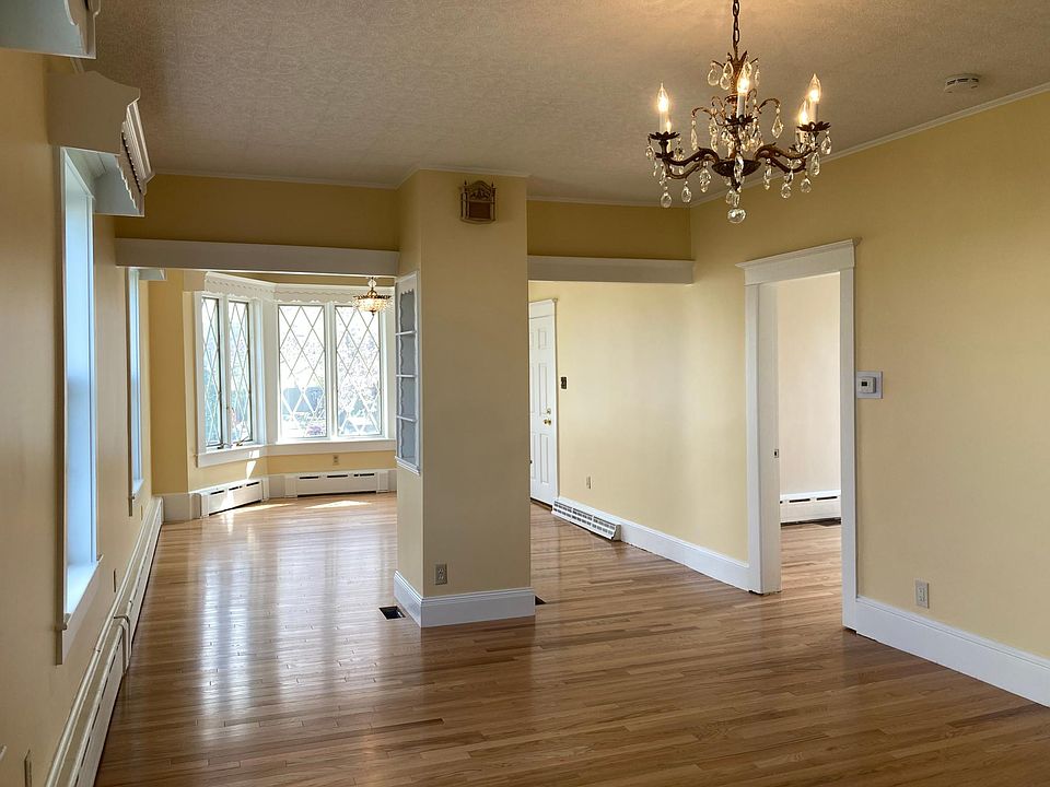 171 Osborne St APT 1, New Bedford, MA 02740 | Zillow