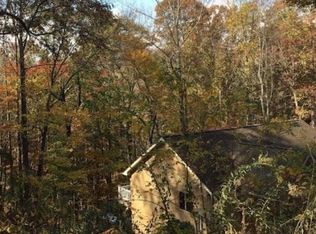 57 Coffey Cir #A, Asheville, NC 28806
