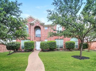 8172 Peacock Ln, Frisco, TX 75035