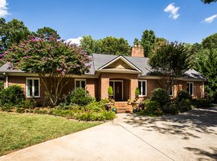 5609 Timber Ln, Charlotte, NC 28270