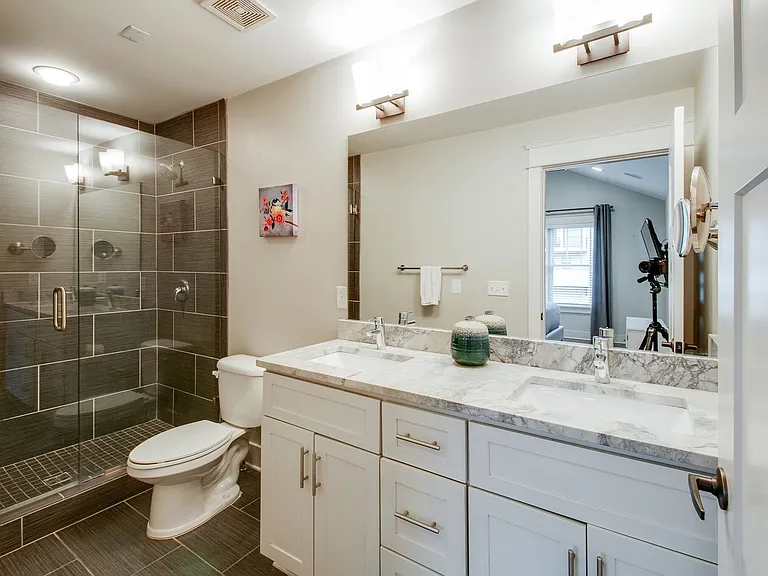 620 Chesterfield Way — Photo 10