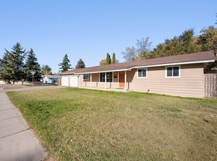 411 E Cozza Dr, Spokane, WA 99208