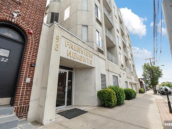 2nd image of 320 Anderson Ave APT 2A