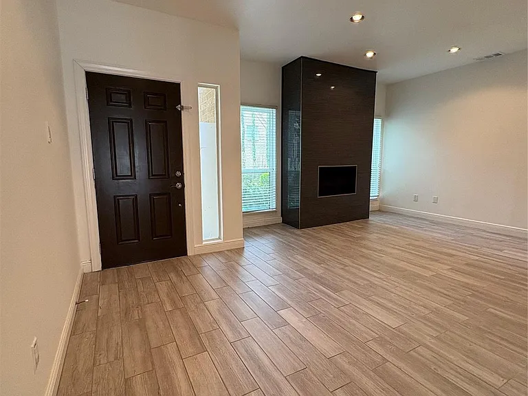 12625 Memorial Dr — Photo 7