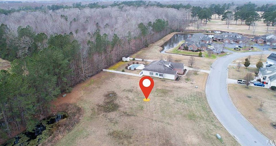 1st image of 130 Golf Club Dr