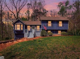 4123 Inola Trl NE, Roswell, GA