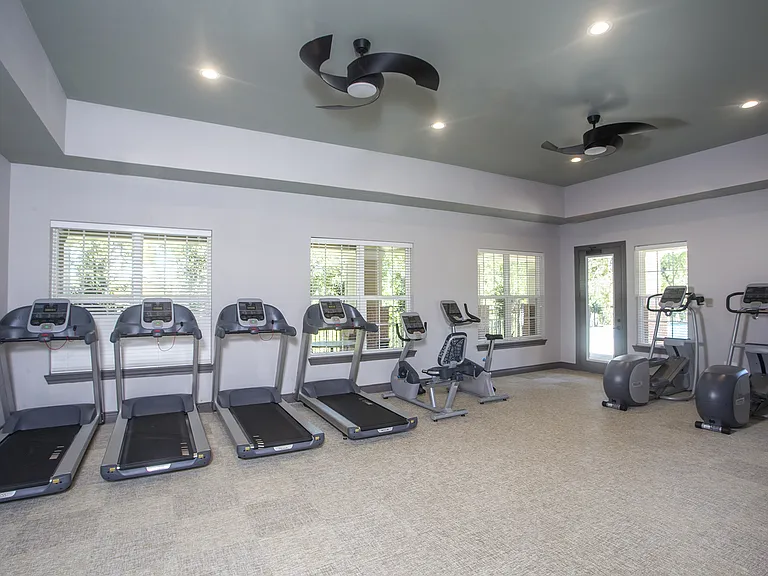 Lakeside Villas — Photo 8