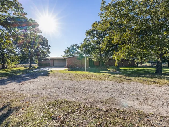 16121 Fm 2620 Rd, Bedias, TX 77831