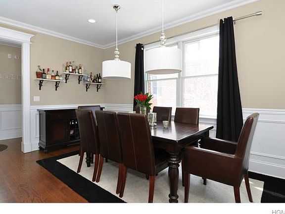 3rd image of 87 Tuckahoe Ave