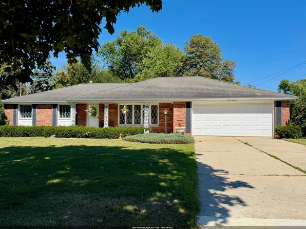 100 Saint Francis Dr, Green Bay, WI 54301
