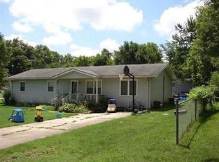 306 Young Dr, Marshfield, MO 65706