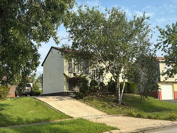 3rd image of 17785 Springfield Ave