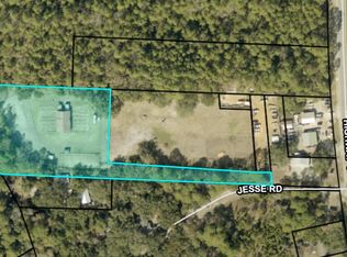 7454 Jesse Rd, Navarre, FL 32566