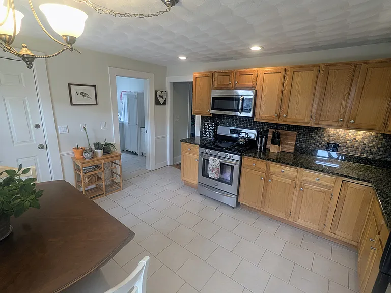 25 Tewksbury St #1 — Photo 4