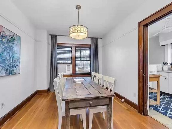 5th image of 712 Forest Ave APT 1