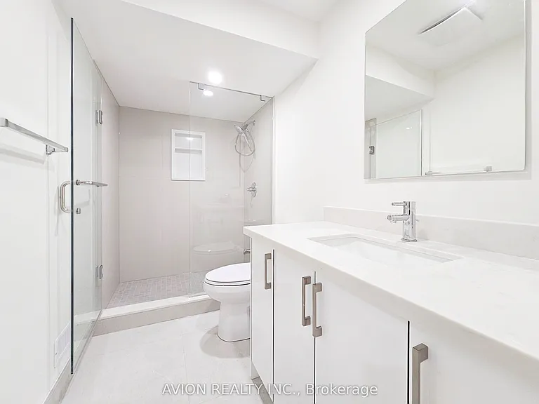 6 Plantain Ln #BASEMENT — Photo 13