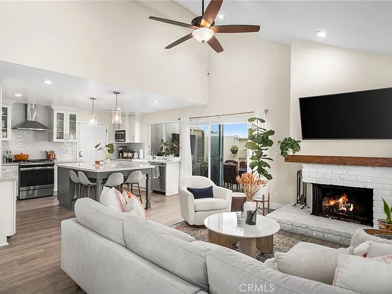22995 Caminito Mar #210 — Photo 4