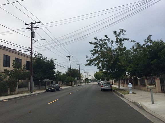 5th image of 12935 Bess Ave
