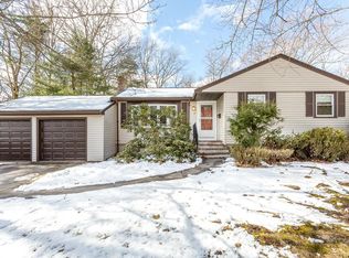 7 Hampton Rd, Sharon, MA 02067