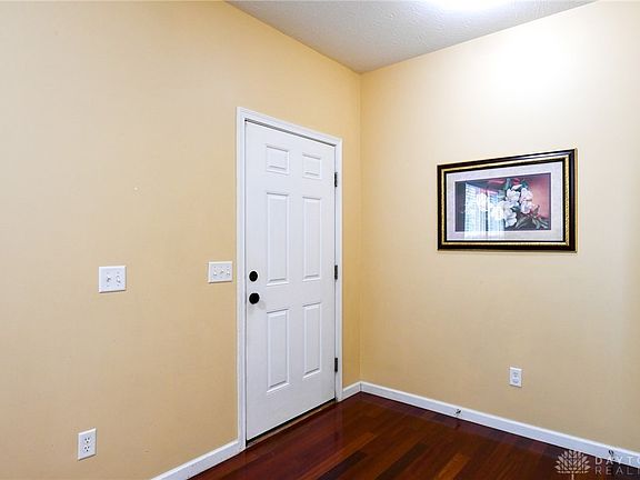 4th image of 5035 Snow Valley Ln
