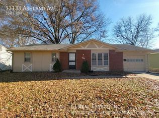 13133 Ashland Ave, Grandview, MO 64030